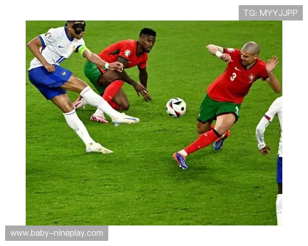 足球脱球服庆祝引热议的球星是谁盘点那些难忘瞬间